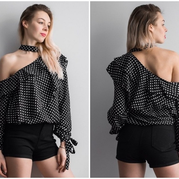 “Lotty Dotty” polka dot ruffle detail blouse. - Picture 3 of 7